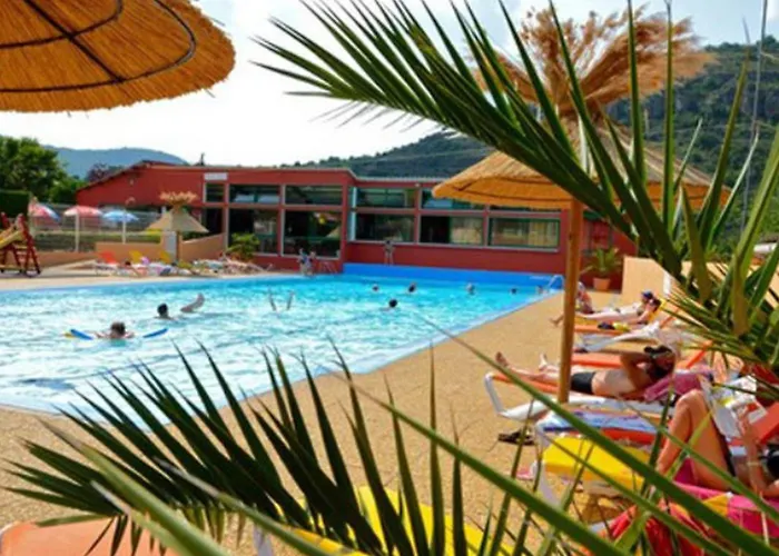 Mobil Avec Terrasse - 4 Personnes - Api-1-52-1165 * Saint-Rome-de-Tarn