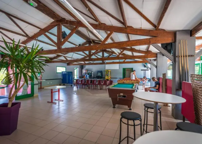 Mobil Avec Terrasse - 4 Personnes - Api-1-52-1165 * 塔恩河畔圣罗姆