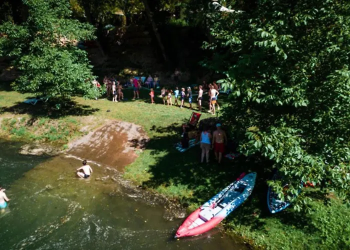 Kemping Mobil Avec Terrasse - 4 Personnes - Api-1-52-1165 *